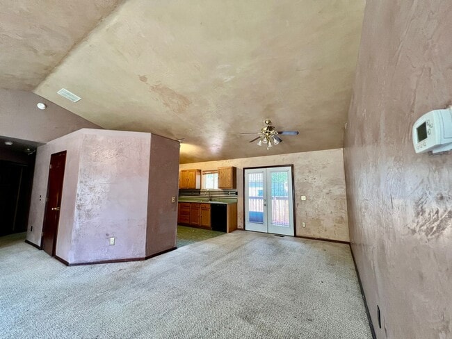 Building Photo - Single Family Home in Silt for Rent