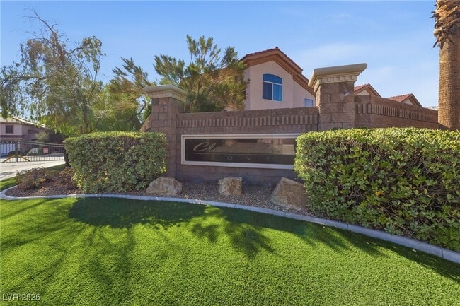 Building Photo - 3766 Port Ritchey St