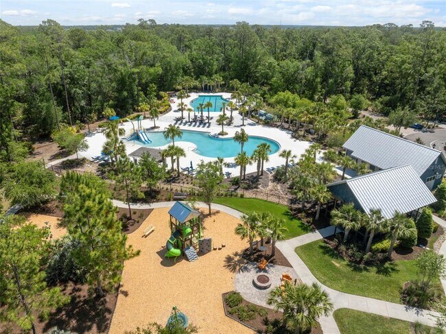 Building Photo - 17714 Everlong Dr