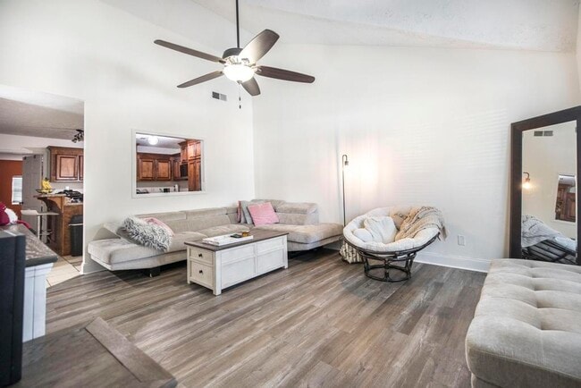 Building Photo - 130 Wrights Mill Cir