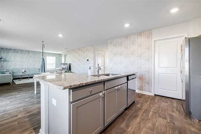 Building Photo - 248 Caribbean Village Dr