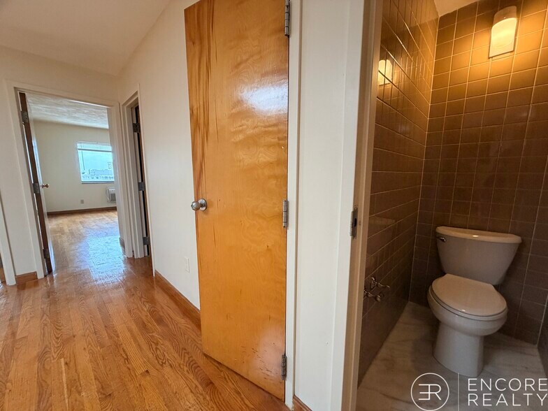 Building Photo - 1110 Commonwealth Ave