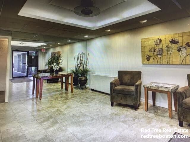 Building Photo - 50-56 Broadlawn Park