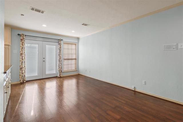 Building Photo - 2705 Pinery Ln