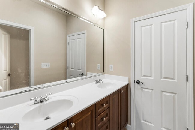 Building Photo - 2663 Rivers Edge Dr NE