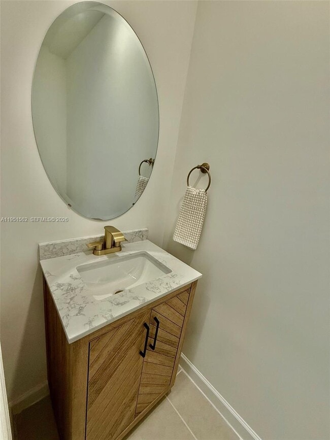 Building Photo - 2767 SE 25th Ave