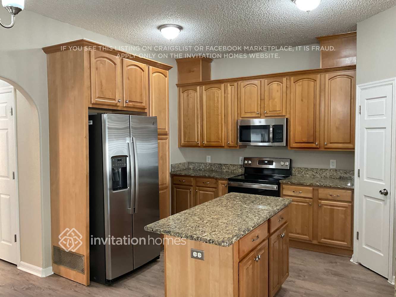 Building Photo - 11383 Aston Hall Dr