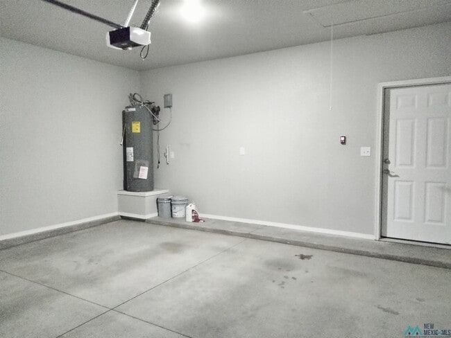 Building Photo - 1308 Sonora Rd