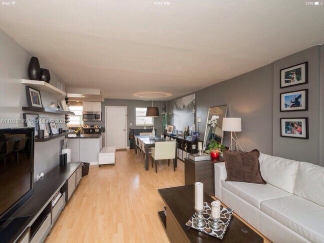 Building Photo - 947 Lenox Ave.