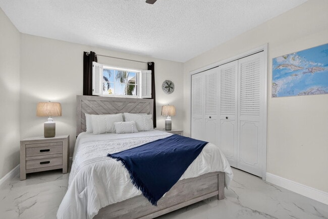 Building Photo - 1251 Sugar Sands Blvd