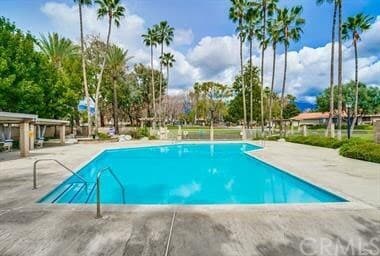 Building Photo - 1500 Upland Hills Dr S