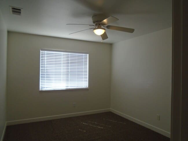 Building Photo - NW-COOL POOL & CUSTOM UPGRADES GALORE !!!