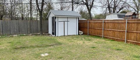 Building Photo - 3560 Regal Rd
