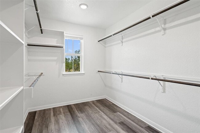 Building Photo - Big Sky Ranch 3-Bedroom/2.5 Bath - Drippin...