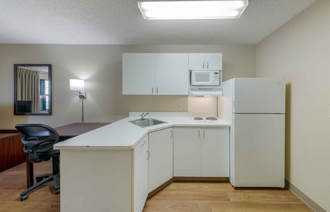 Building Photo - Furnished Studio-Los Angeles - Arcadia