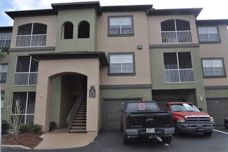 Building Photo - The Preserve @ Temple Terrace - 1 bed/1 bath, 3rd floor condo Half off 1st FULL month's rent!
