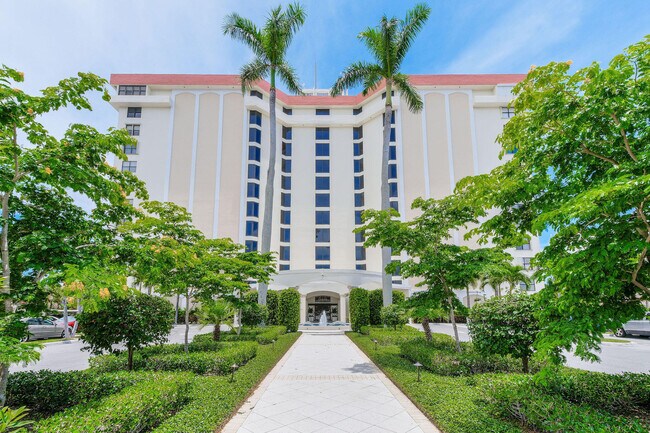 Building Photo - 3800 Washington Rd