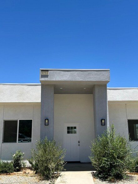 Primary Photo - 9751 E Ave Q4