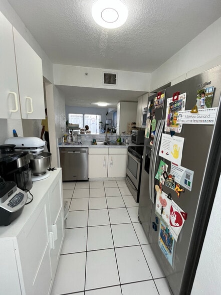 Building Photo - 2300 N Commerce Pkwy