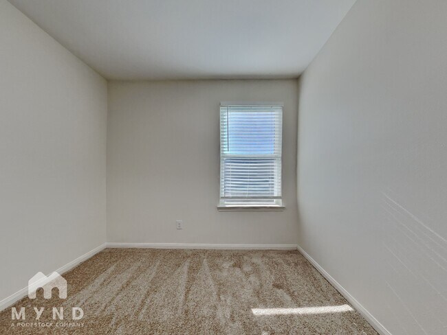 Building Photo - 6110 Coral Cv Rd