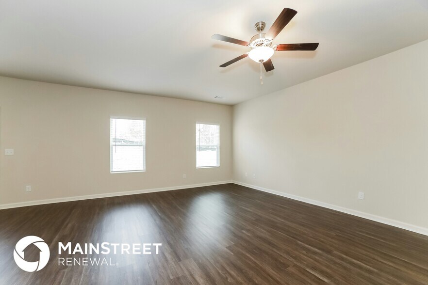 Building Photo - 334 Augusta Woods Dr