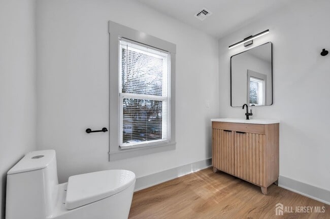 Building Photo - 350 Bergen St