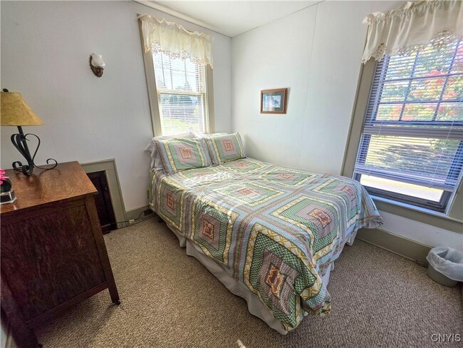 Building Photo - 5358 W Lake Rd