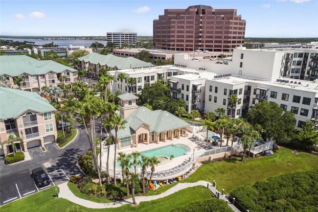 Building Photo - 4304 Bay Club Cir