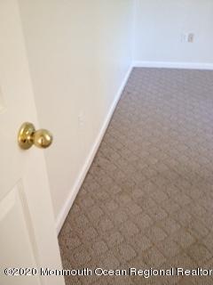 Building Photo - 70 Broadway