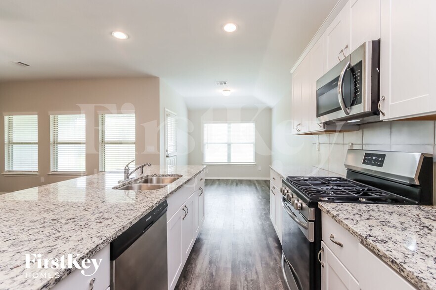 Building Photo - 139 Valiant Ridge Trail