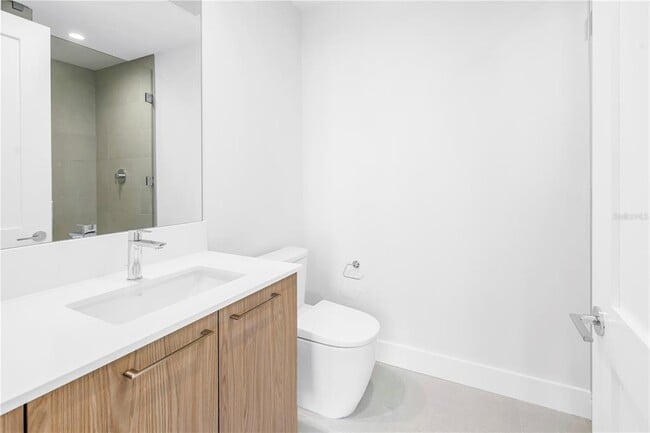 Building Photo - 275 1st Ave S