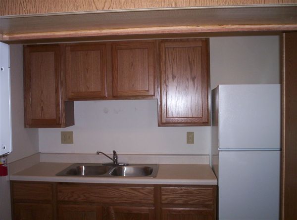 Building Photo - 550 W Crosstown Pkwy