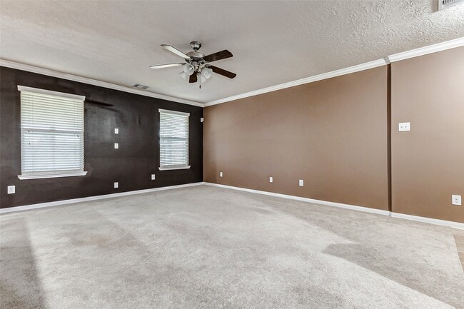 Building Photo - 11018 Avon Brook Ln