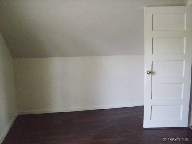 Building Photo - Charming 3-Bedroom Two-Story Home with Fenced Yard!