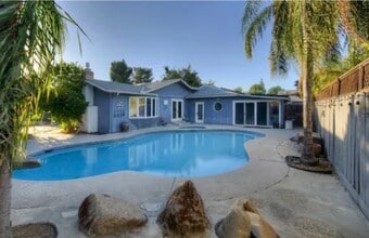 Building Photo - 1962 Beverly Ave