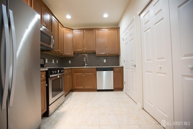 Primary Photo - 1145 Halifax Pl