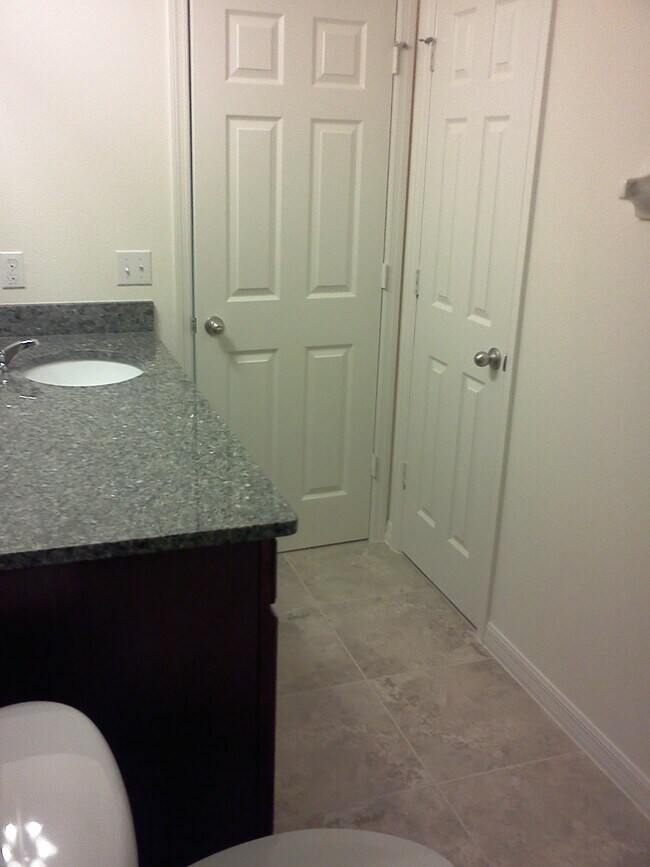 Building Photo - 12514 Sawgrass Oak St