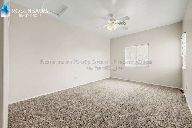 Building Photo - 15237 S Moon Valley Rd