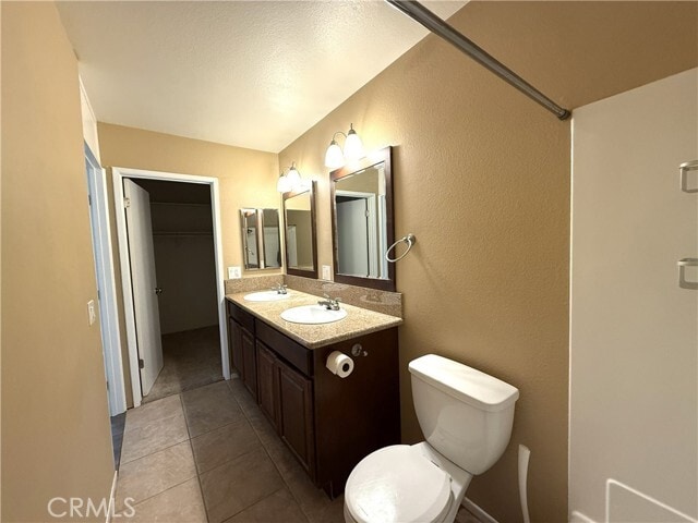 Building Photo - 23201 Vía Mirlo