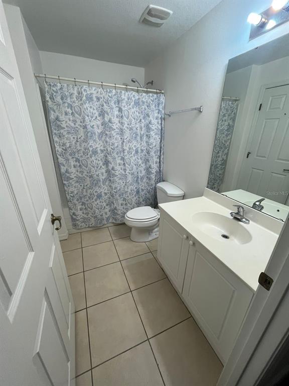 Building Photo - 2827 Club Cortile Cir