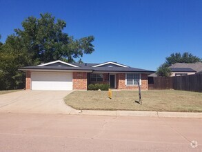 Building Photo - Great house located in Woodland Hills!!