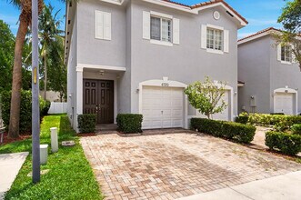 Building Photo - 6720 Cypress Walk Terrace