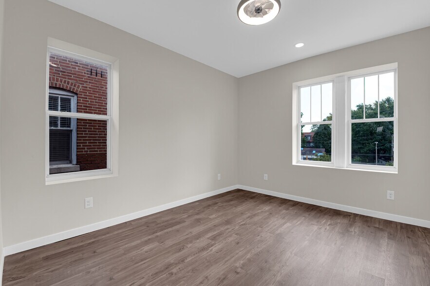 Building Photo - 6309 Delmar Blvd