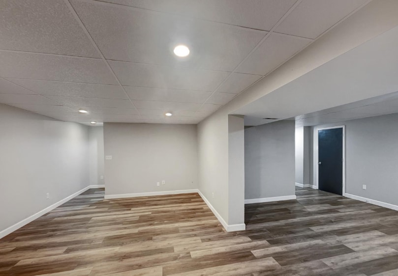 Building Photo - 50 Bentbrook Ct