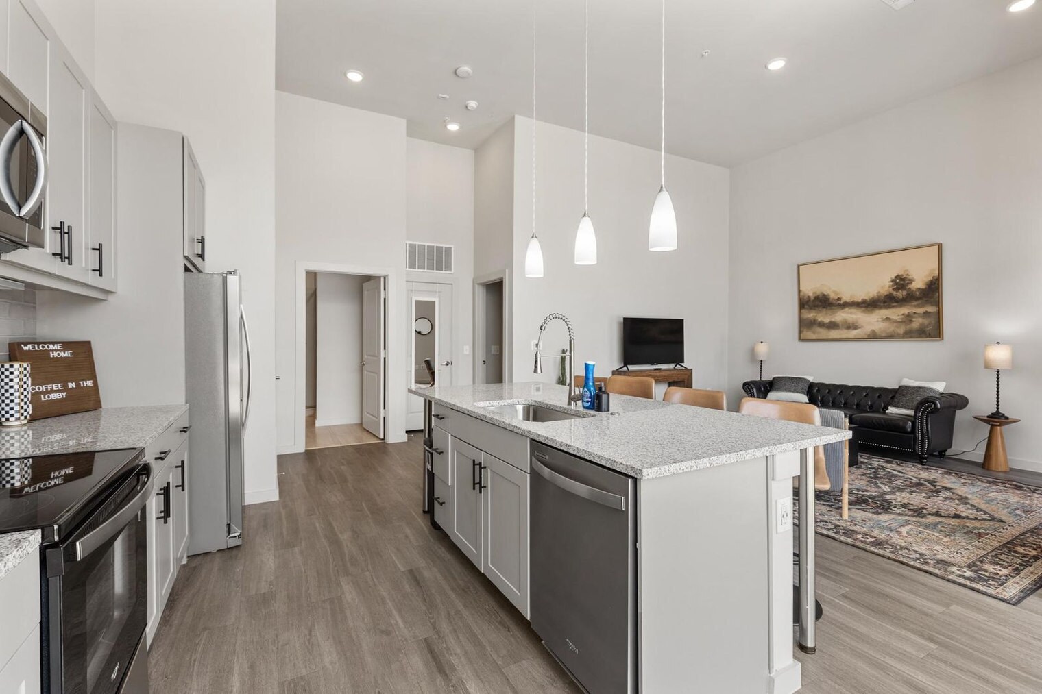 Building Photo - 5820 1/2 Cameron Rd