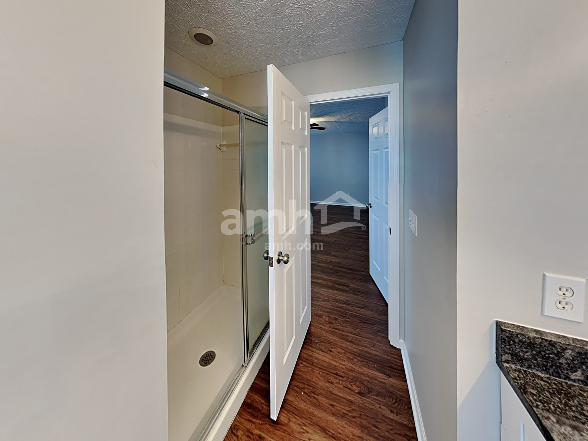 Building Photo - 421 Furman St