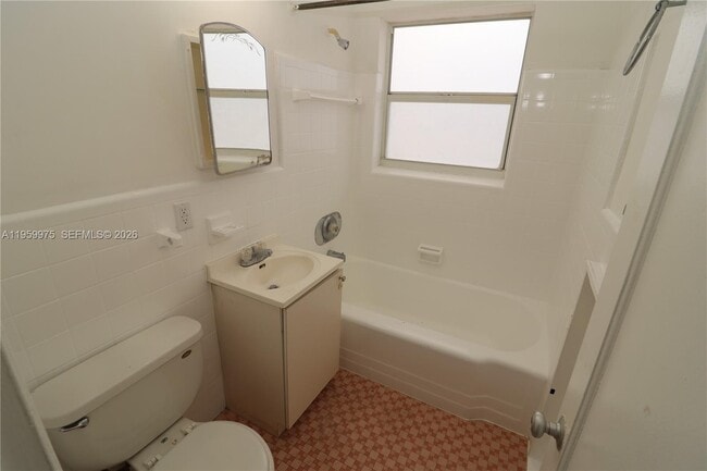 Building Photo - 835 83rd St