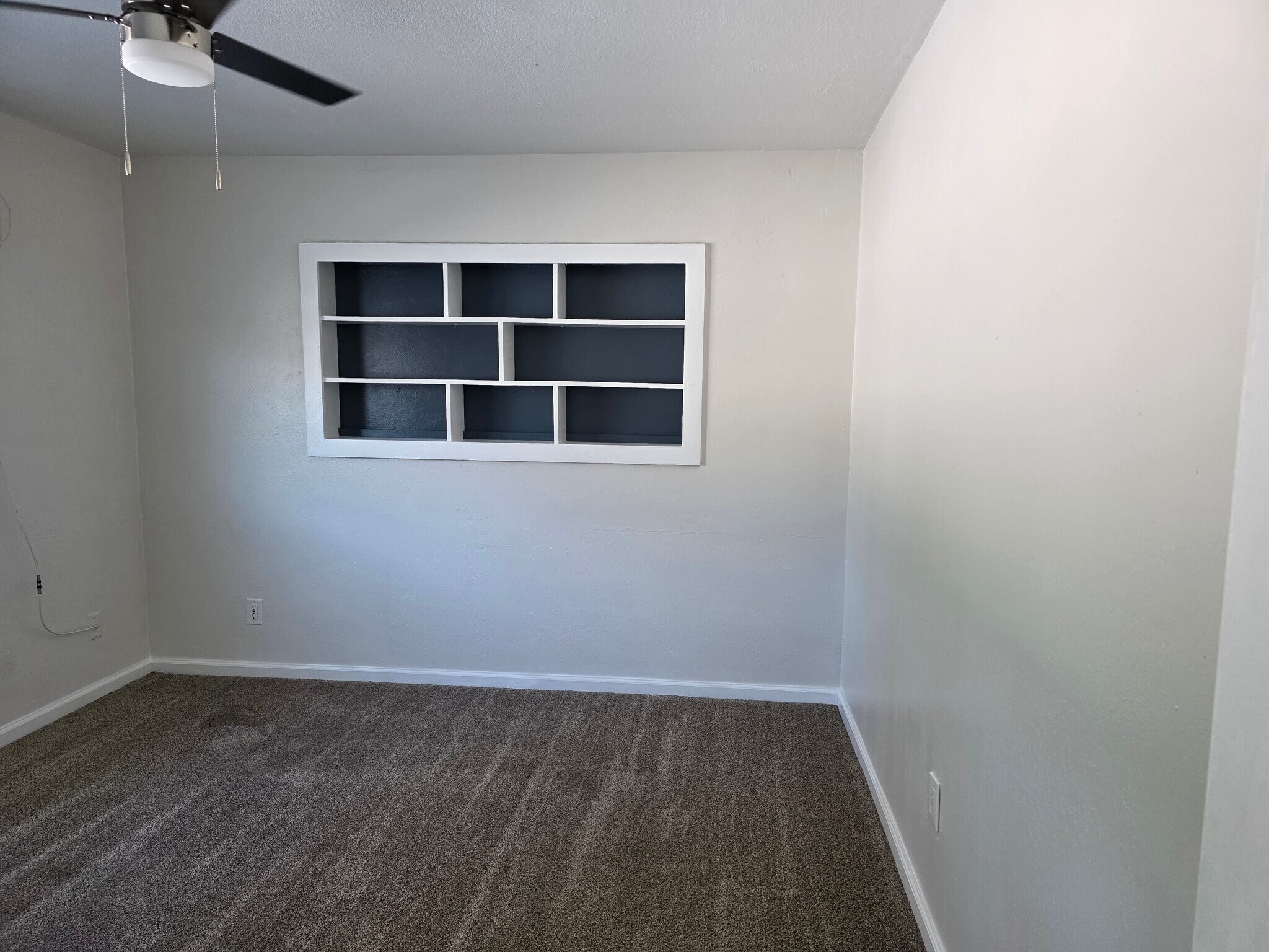 Building Photo - 1819 N 87th Pl