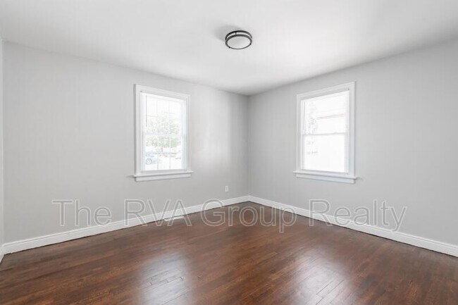 Building Photo - 1407 N 32nd St