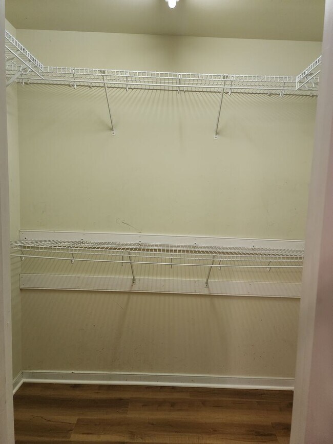 Building Photo - Beautiful 3 Bedroom 2 Bath  Rancher in New Kent!